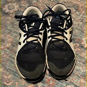 Mens New Balance Baseball Cleats - 10.5